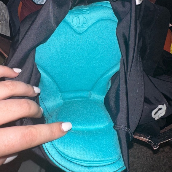 NWT Pearl Izumi Women’s Quest Short Black Padded cycling bike Shorts M Biking - Picture 13 of 13